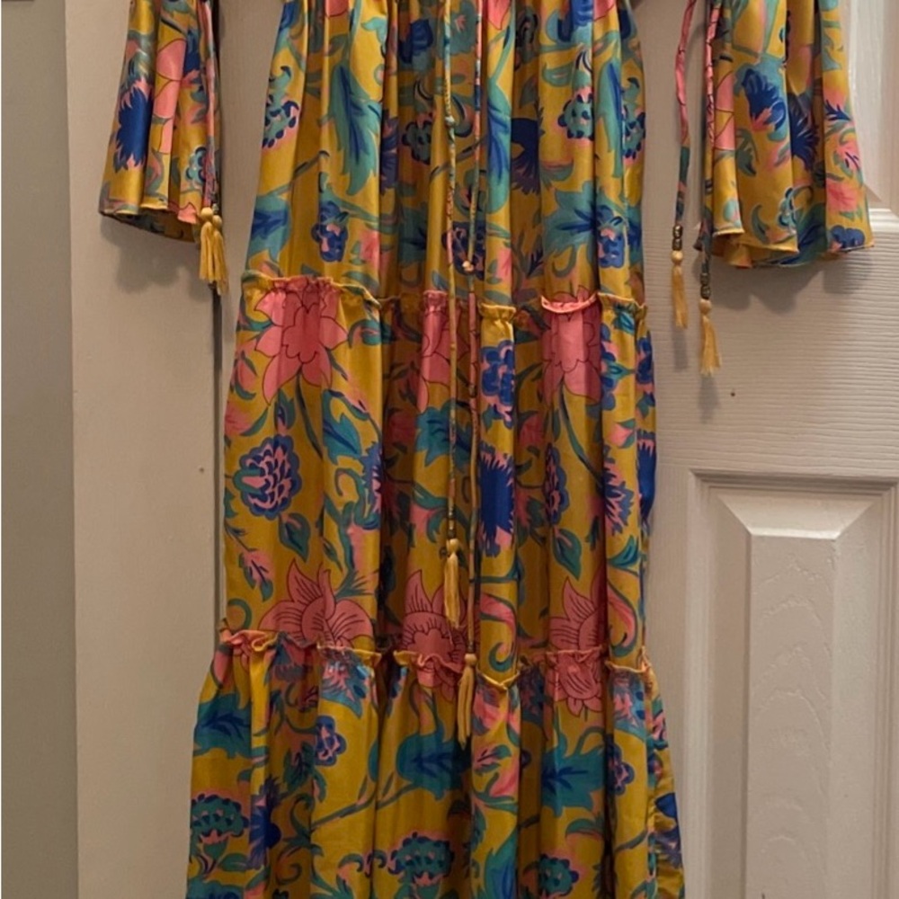 Vibrant Floral Maxi Dress with Bell Sleeves - Picture 6 of 9